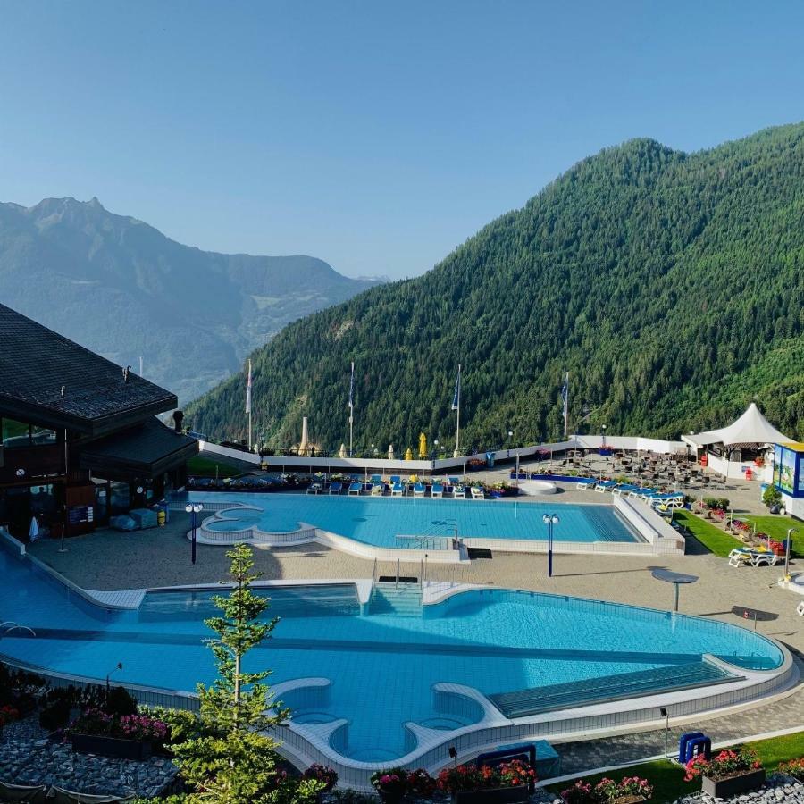 Hotel Les Bains D'Ovronnaz Dış mekan fotoğraf